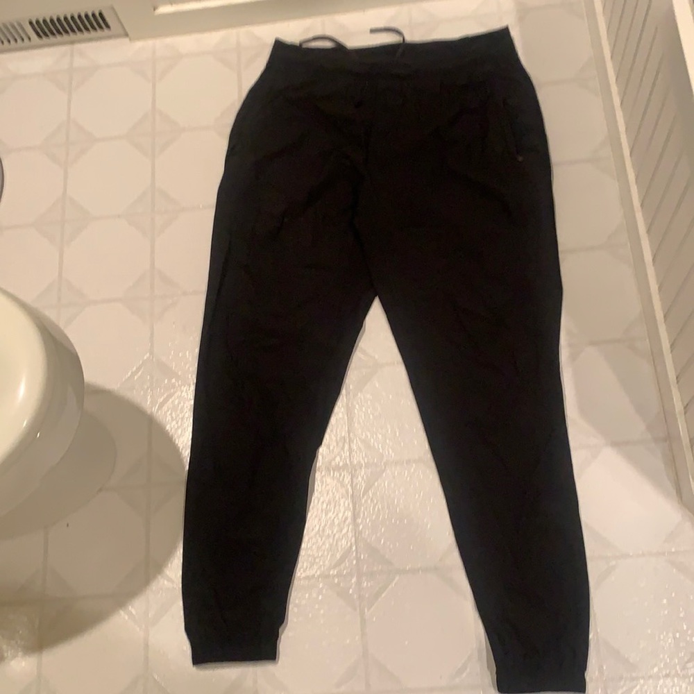 Lululemon Men’s Joggers